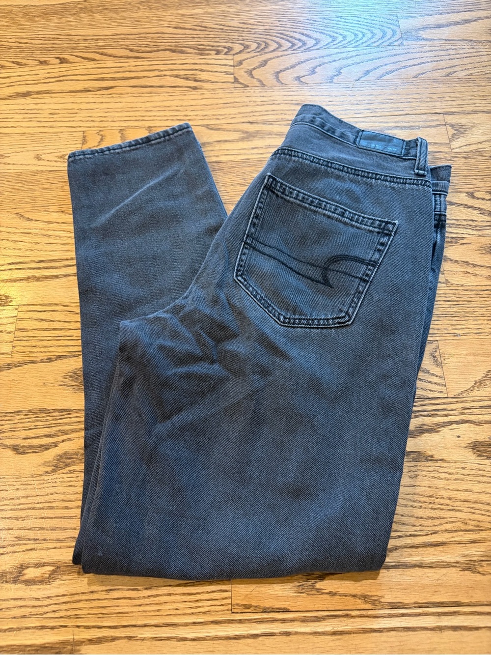 American Eagle Jeans Mom Jean Black